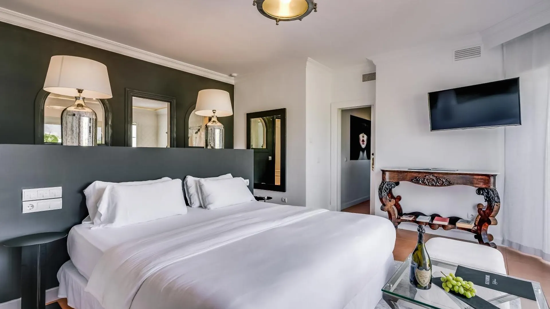 Hotel Molo Luxury Suites Puerto Banus Marbellac Espagne