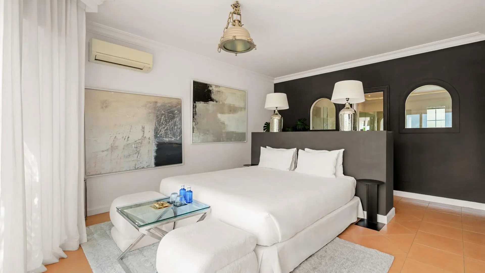 Molo Luxury Suites Puerto Banus Marbellac Hotel