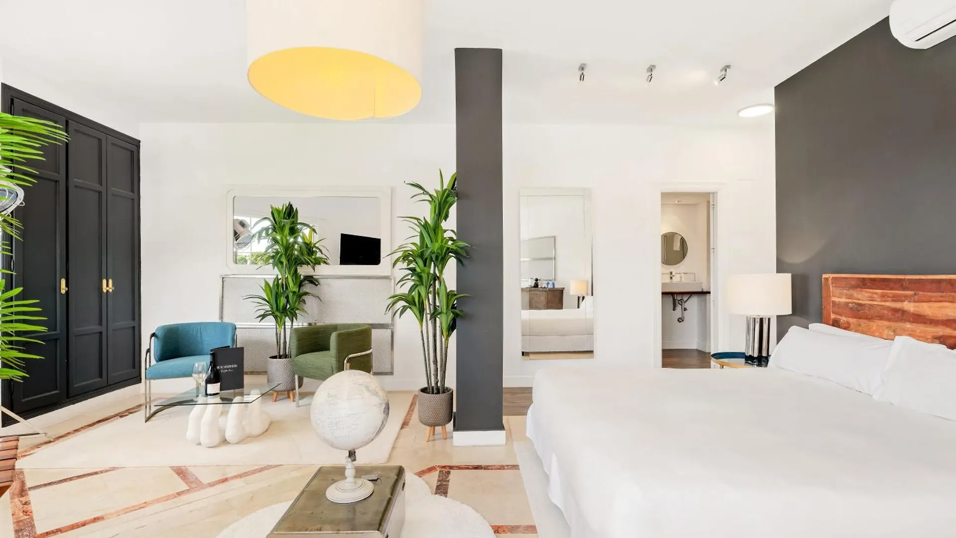 Molo Luxury Suites Puerto Banus Marbellac Hotel