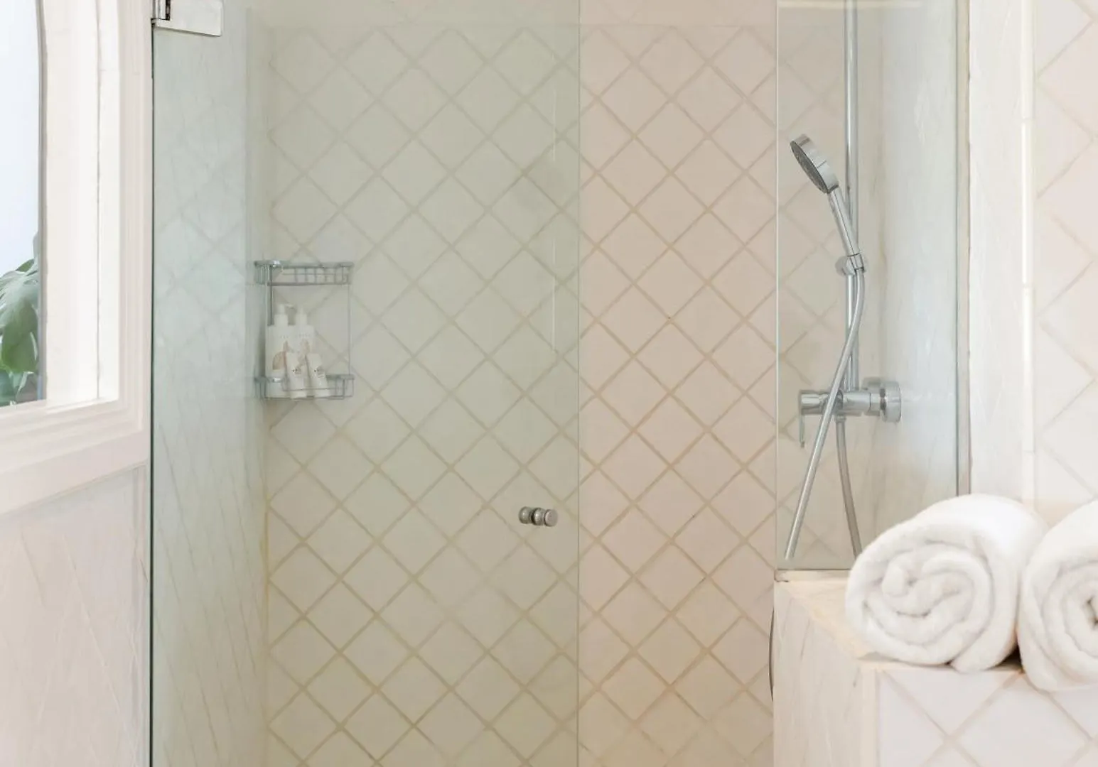 Hotel Molo Luxury Suites Puerto Banus Marbellac