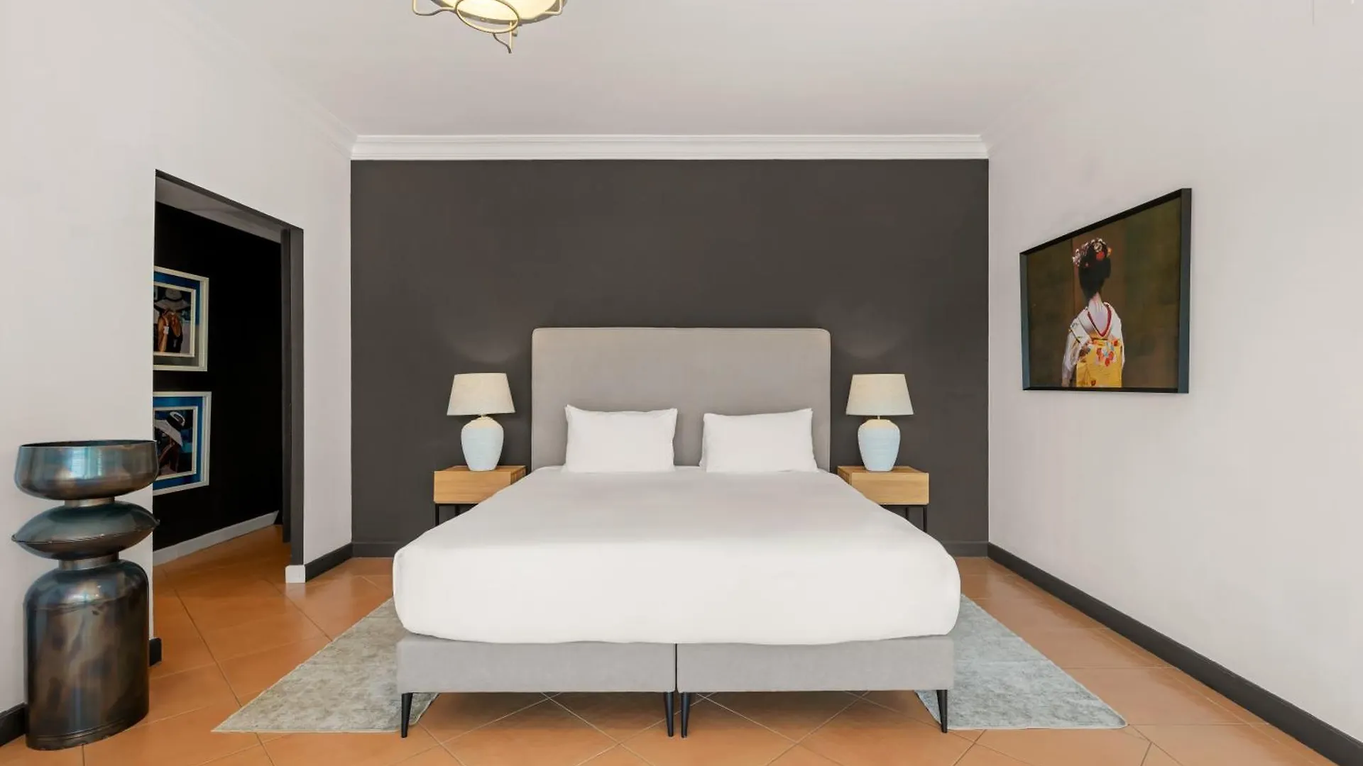 Hotel Molo Luxury Suites Puerto Banus Marbellac