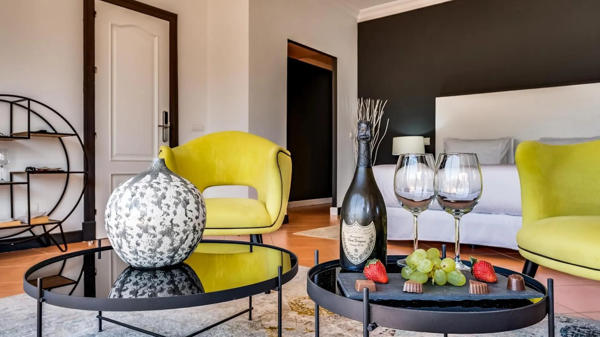 酒店 Molo Luxury Suites Puerto Banus 马尔韦利亚