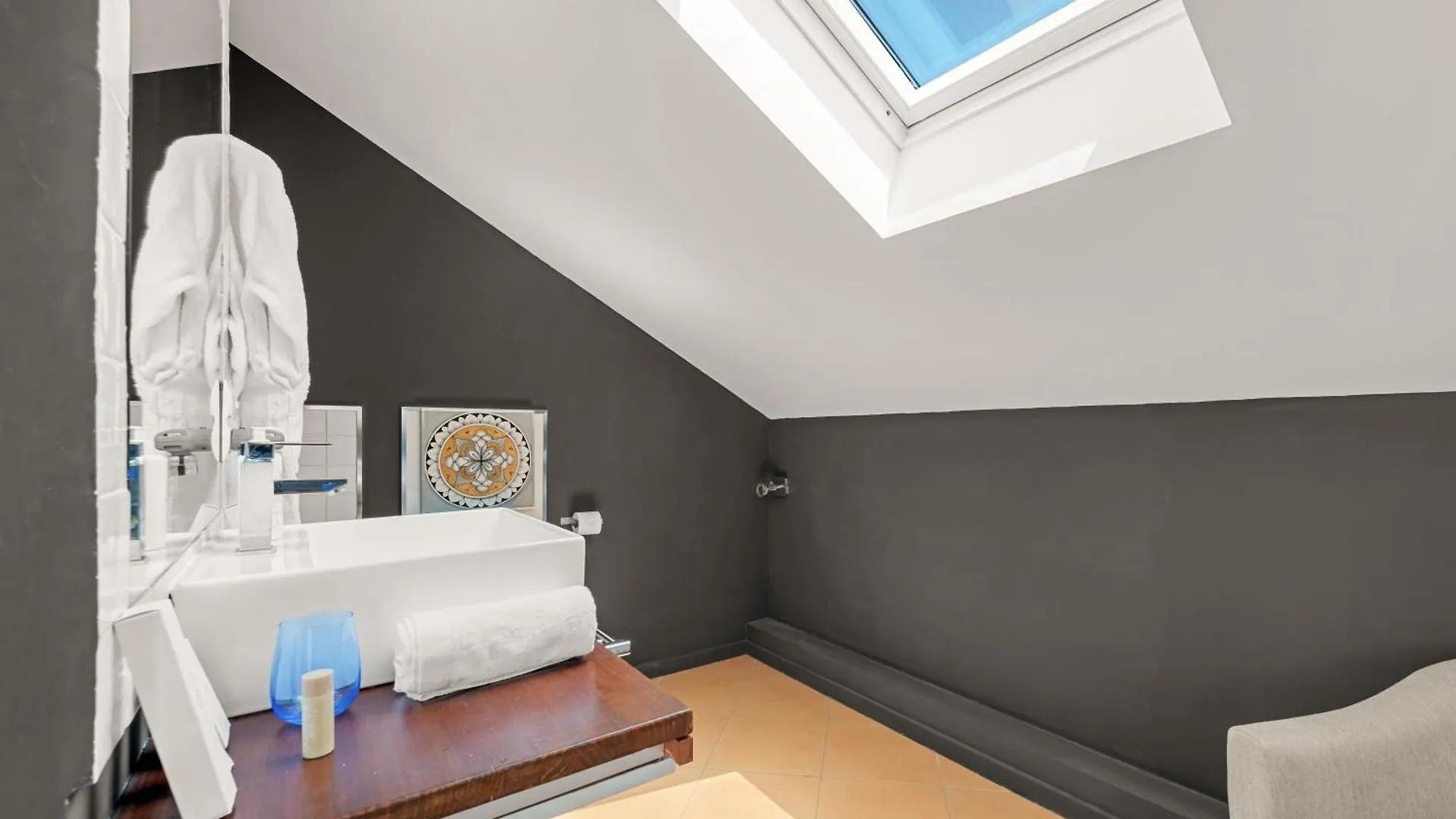 Molo Luxury Suites Puerto Banus 马尔韦利亚