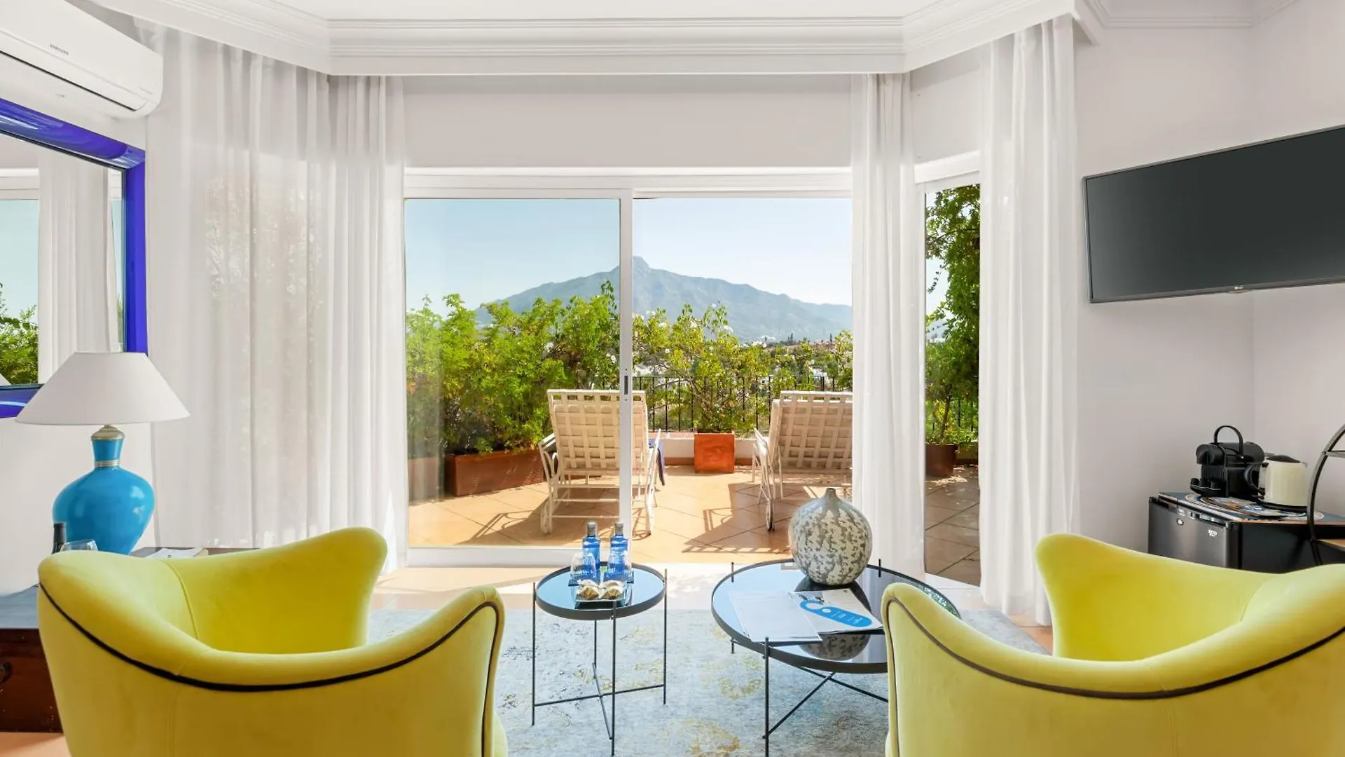 Molo Luxury Suites Puerto Banus 马尔韦利亚 0*,