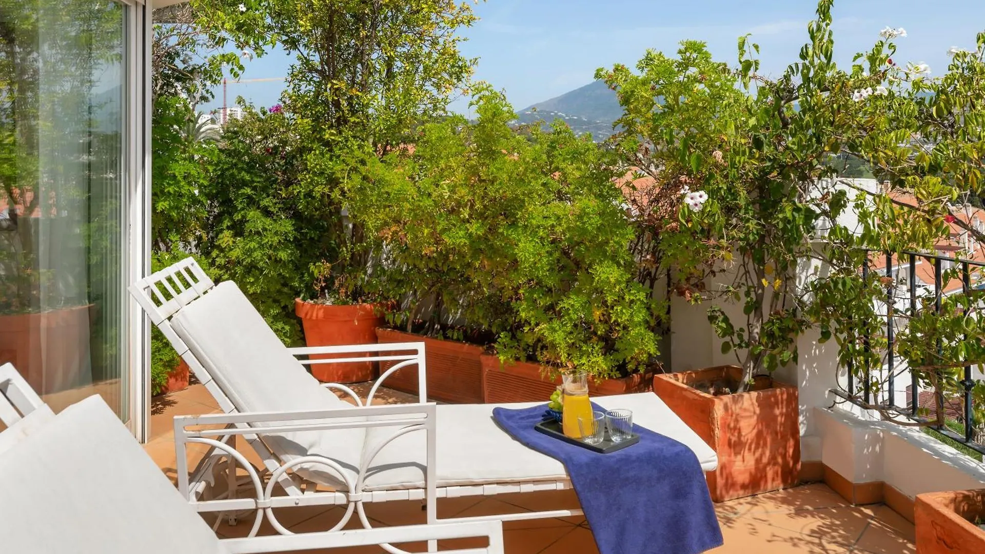 Molo Luxury Suites Puerto Banus 马尔韦利亚 酒店